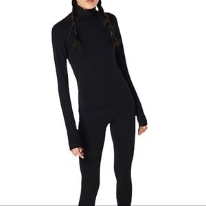 SWEATY BETTY
Black Turtleneck Base Layer         Size Large New Never Worn